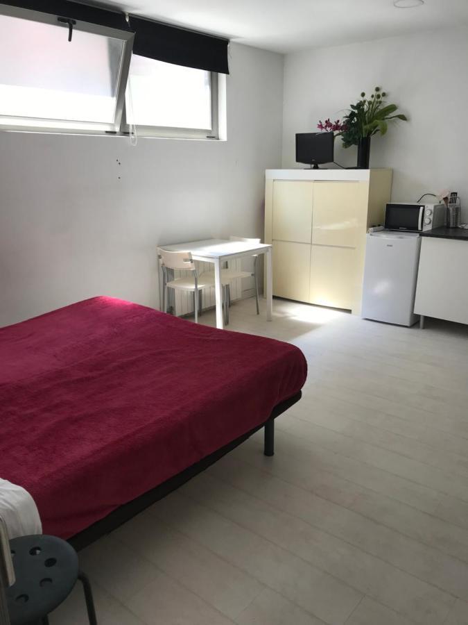 Room And Kitchen Бильбао Экстерьер фото