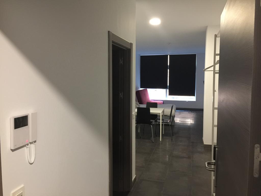 Room And Kitchen Бильбао Экстерьер фото