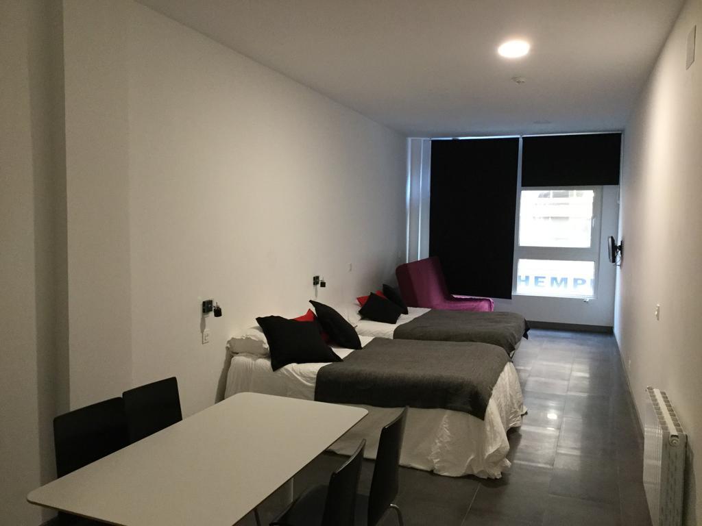 Room And Kitchen Бильбао Экстерьер фото